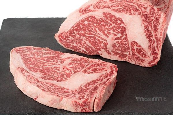 Angus, Kobe y Wagyu, las carnes más selectas del mundo.